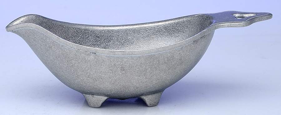 Plough Tavern (Armetale, Hollowware, Satin) Footed Sauce Boat by Wilton Armetale-1
