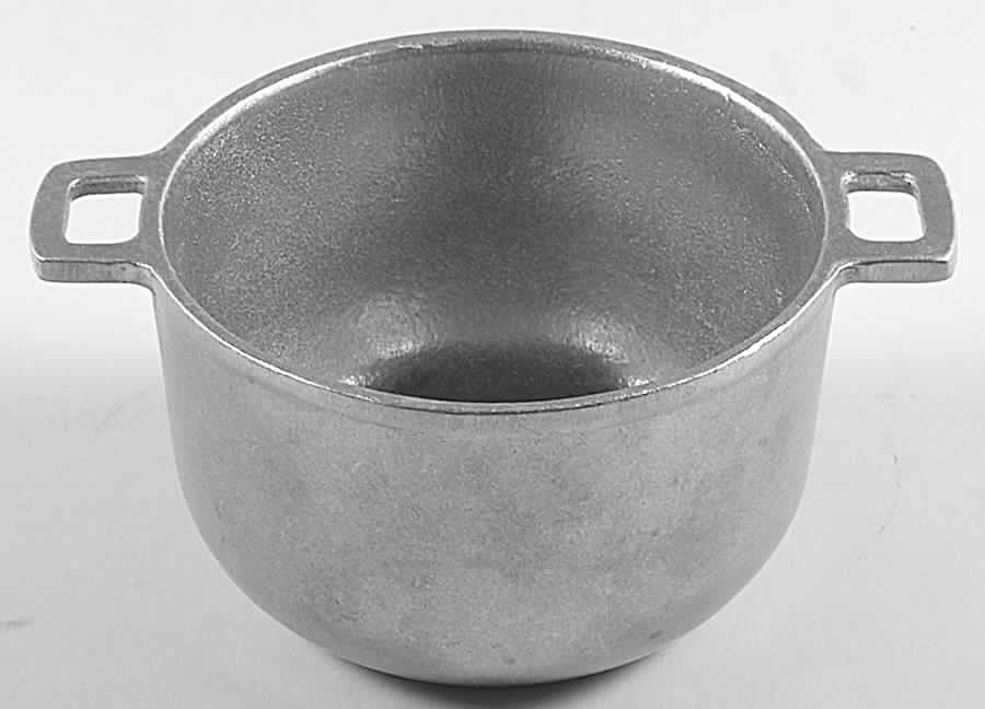Plough Tavern (Armetale, Hollowware, Satin) Soup Pot with Handles by Wilton Armetale-1