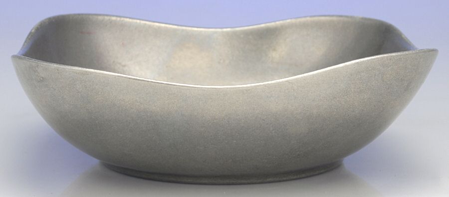 Plough Tavern (Armetale, Hollowware, Satin) 9" Square Boston Bowl by Wilton Armetale-1