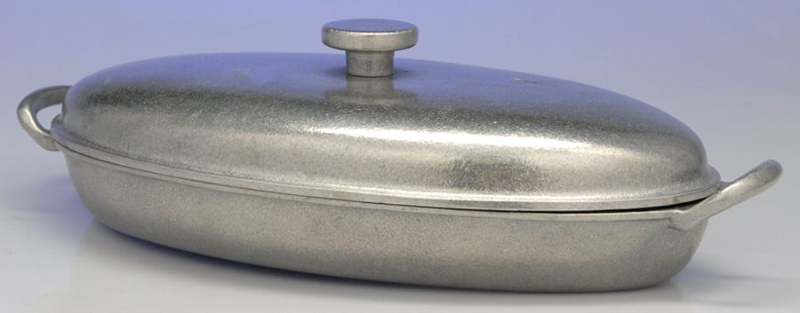 Plough Tavern (Armetale, Hollowware, Satin) Oval Covered Vegetable by Wilton Armetale-1