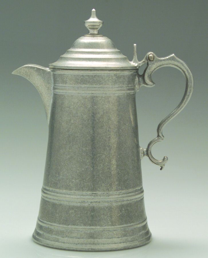 Flagon (Armetale, Hollowware) Small Teapot with Lid by Wilton Armetale-1