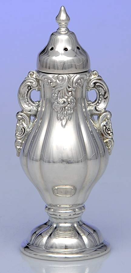 Baroque (Silverplate, Hollowware, Newer) Pepper Shaker by Wallace Silver-1