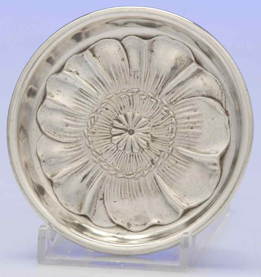 Poppy (Sterling, Hollowware) Butter Pat by Wallace Silver-1