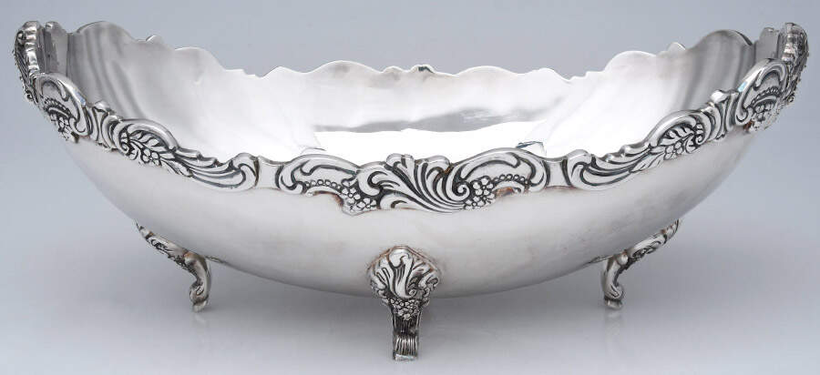 Grande Baroque (Sterling, Hollowware, 4 marks) Oval Footed Sterling Centerpiece by Wallace Silver-1