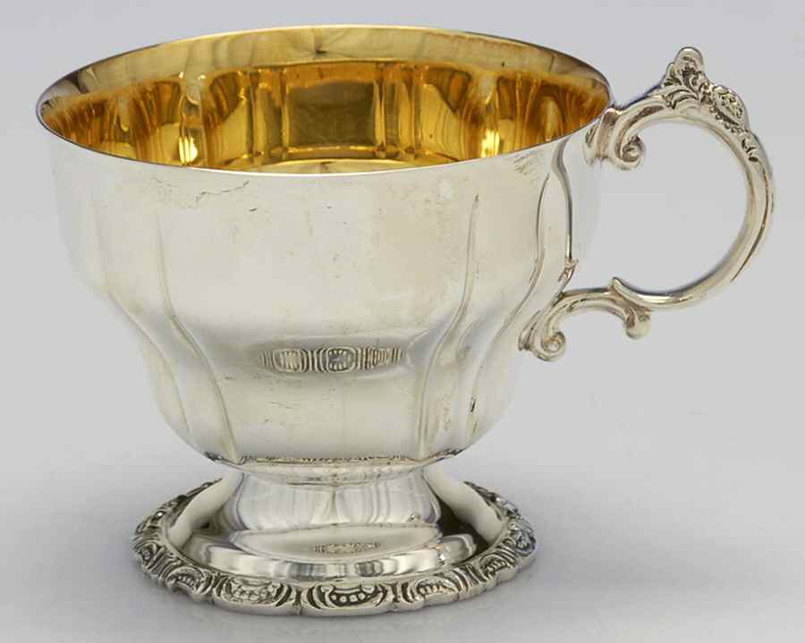 Grande Baroque (Sterling, Hollowware, 4 marks) Sterling Punch Cup by Wallace Silver-1