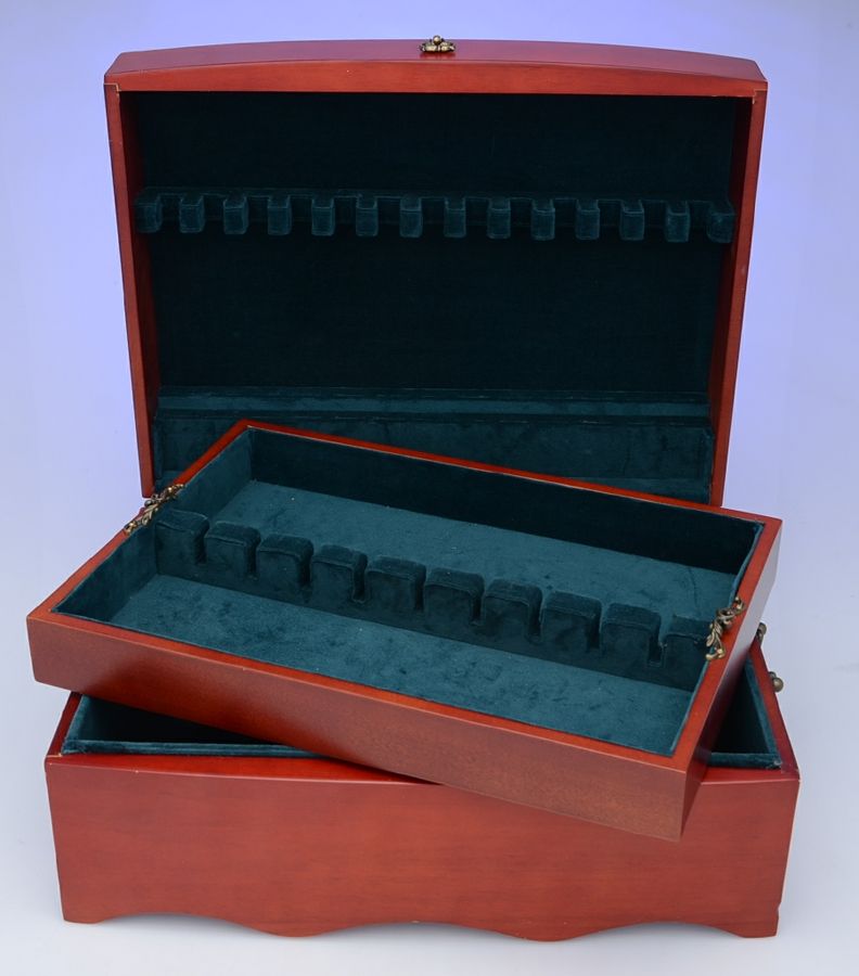 Christmas Tree (Stainless) Used Flatware Chest, No Drawer by Wallace Silver-2