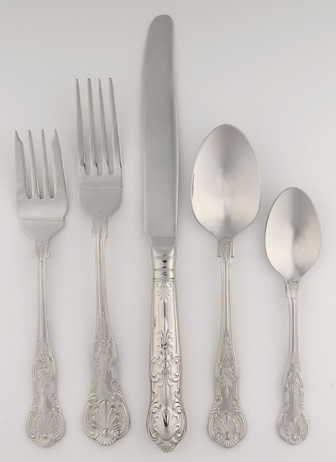 Queens (Stainless) 5 Piece Place Setting by Wallace Silver-1