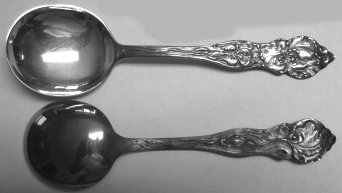 Louvre (Silverplate, 1907) Round Bowl Soup Spoon (Gumbo) by Williams Bros-1