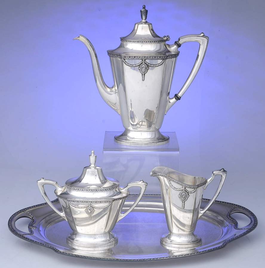 Dorothy Q (Silverplate, Hollowware) 3 Piece Coffee Set W/18" Waiter Tray by Wallace Silver-1