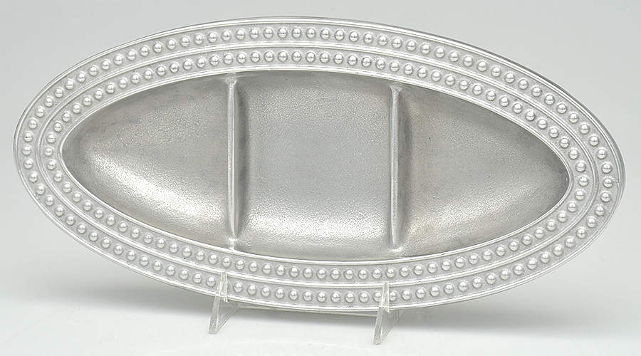 Flutes & Pearls (Pewter, Hollowware) 13" Oval Divided Tray by Wilton Armetale-1