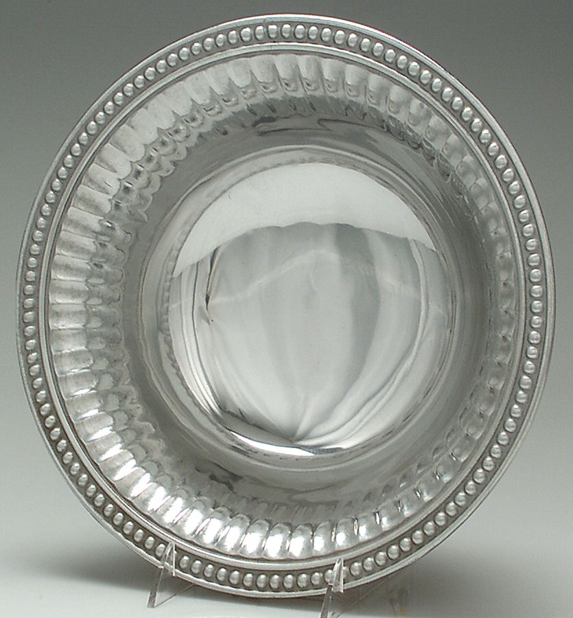 Flutes & Pearls (Pewter, Hollowware) Medium Round Vegetable Bowl by Wilton Armetale-1