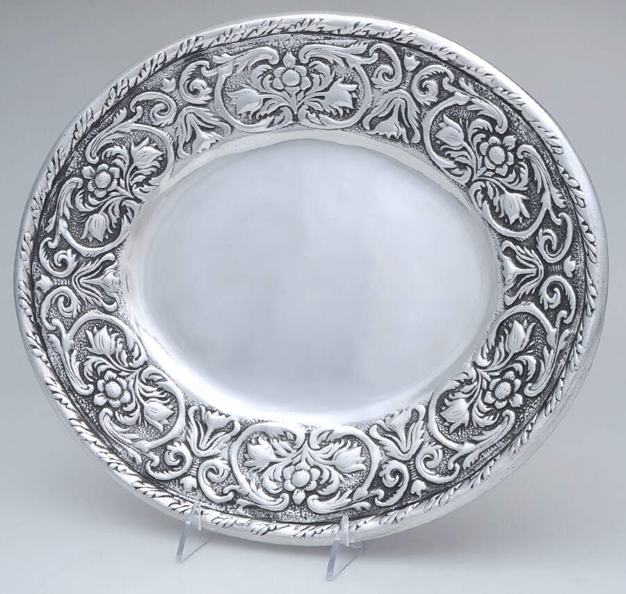 William & Mary (Armetale, Hollowware Small Oval Tray by Wilton Armetale-1