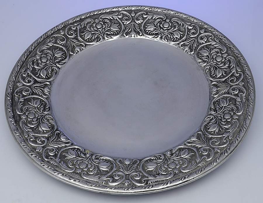 William & Mary (Armetale, Hollowware Large Round Tray by Wilton Armetale-1