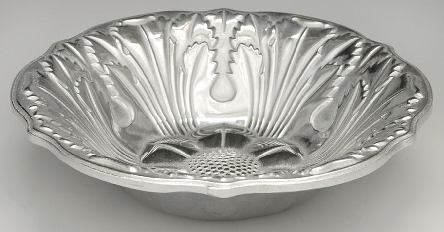 Acanthus (Pewter, Hollowware) Large Round Vegetable Bowl by Wilton Armetale-1