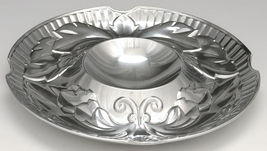Acanthus (Pewter, Hollowware) 1 Piece Chip and Dip Set by Wilton Armetale-1