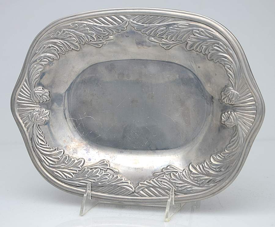 Acanthus (Pewter, Hollowware) 11" Oval Tray by Wilton Armetale-1