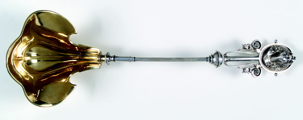 WHS17 (Coin) Punch Ladle Solid Piece by Wood & Hughes-1