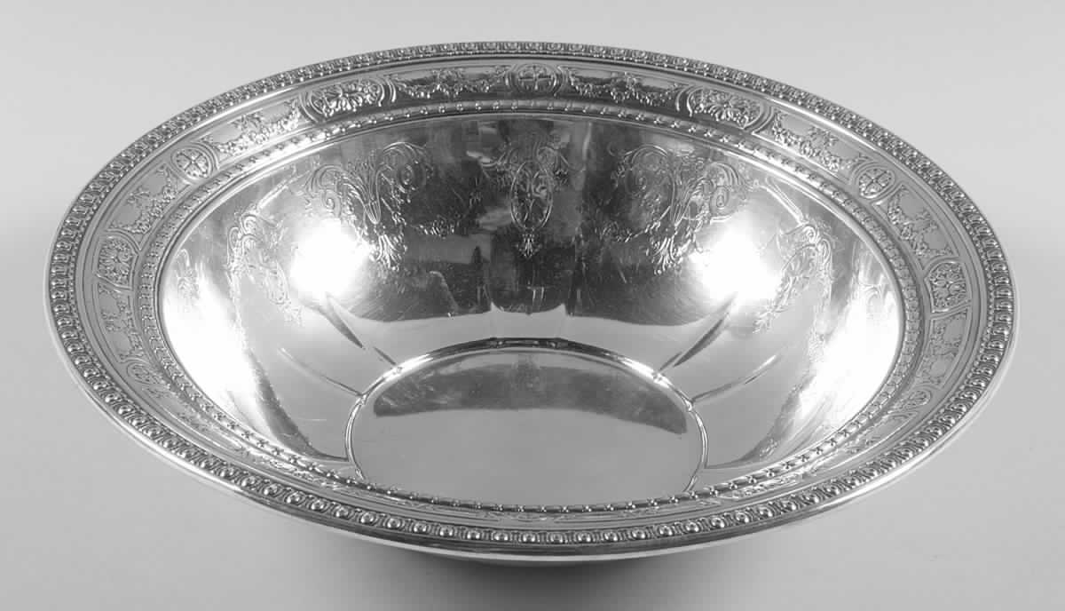 3421 (Sterling, Hollowware) 10" Round Vegetable Bowl by Wallace Silver-1