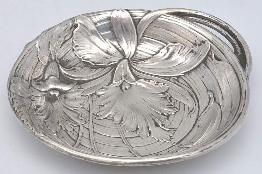 4175 (Sterling, Hollowware) Master Nut Dish by Wallace Silver-1