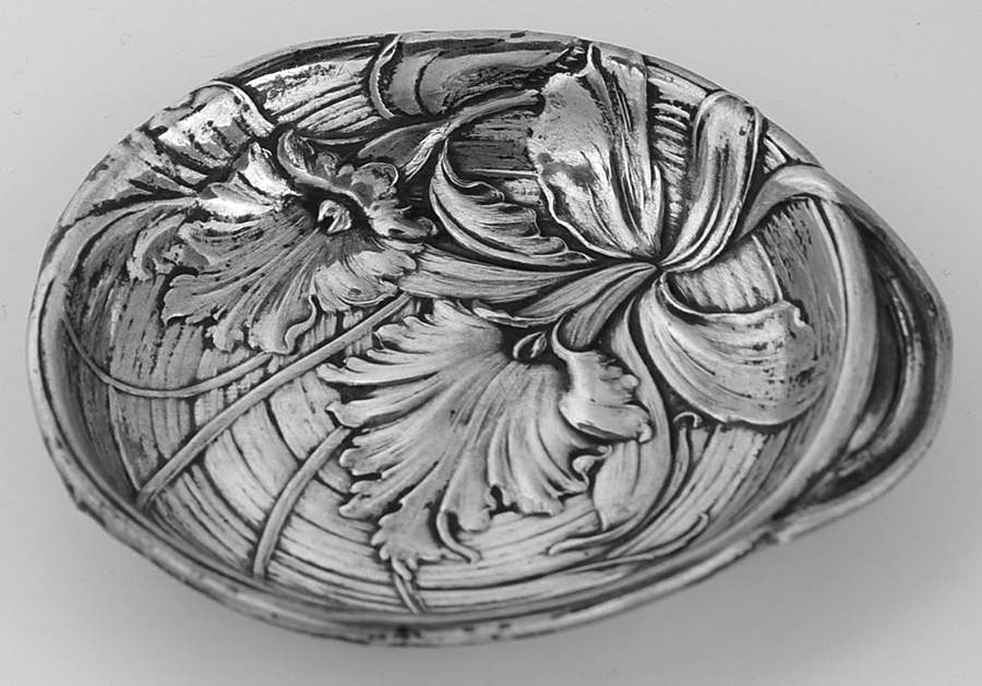 4175 (Sterling, Hollowware) Nut Dish by Wallace Silver-1