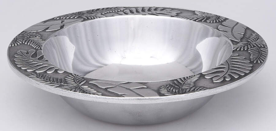 Tropical Garden (Armetale, Hollowware) 10" Round Vegetable Bowl by Wilton Armetale-1