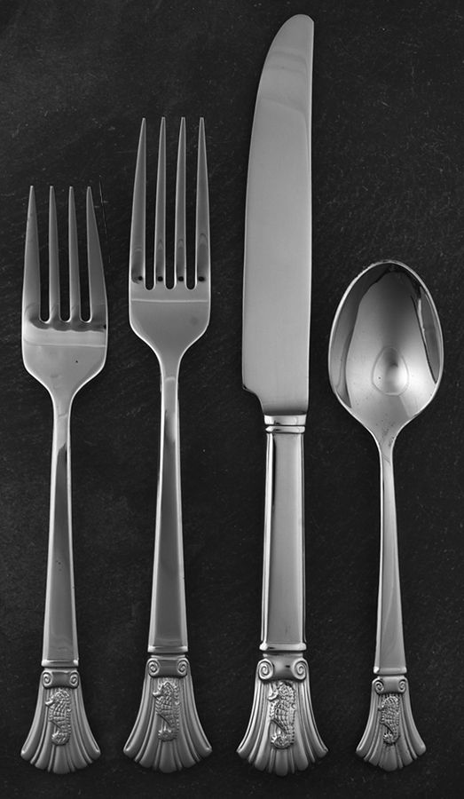 Seahorse (Stainless) 4 Piece Place Setting by Waterford-1