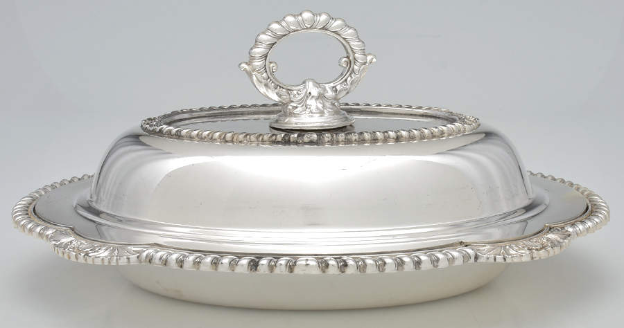 M608 (Silverplate, Hollowware) 12" Oval Double Vegetable by Wallace Silver-1