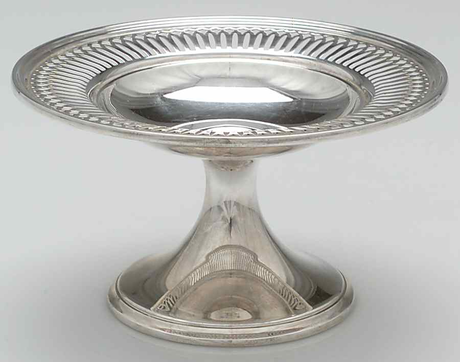 2133 (Sterling, Hollowware) Weighted Round Compote (Height X Width) by Wallace Silver-1
