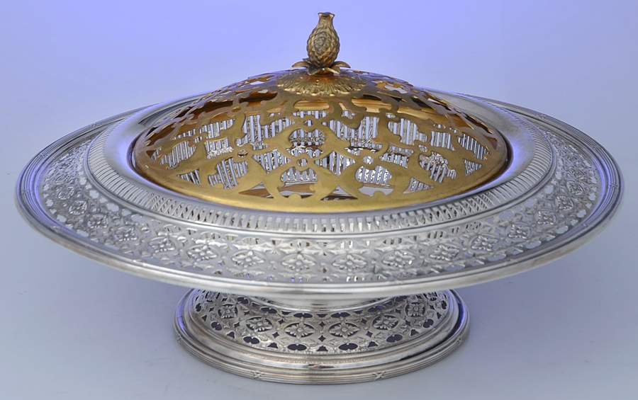 834 (Sterling, Hollowware) 11" Round Footed Centerpiece with Frog by Watson-1