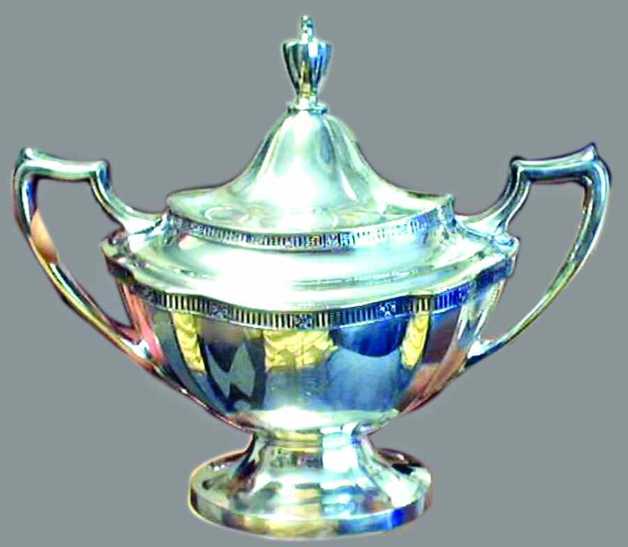 6683N (Silverplate, Hollowware) Sugar Bowl & Lid by Wallace Silver-1