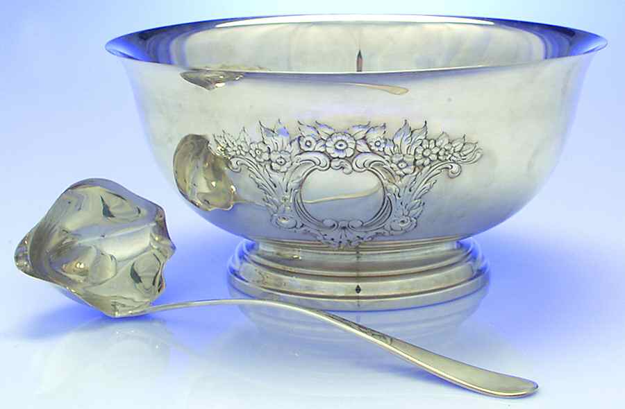524 (Silverplate, Hollowware) Punch Bowl and Ladle by Wallace Silver-1
