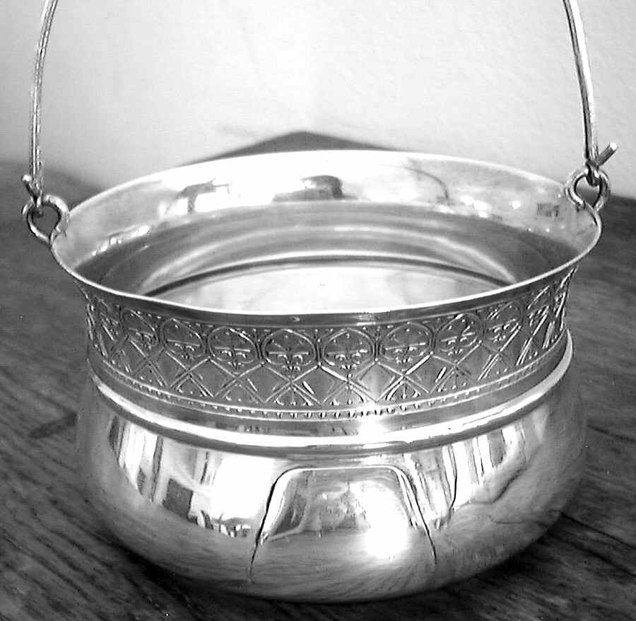 85 (Sterling, Hollowware) Sterling Sugar Basket with Handle by Wood & Hughes-1