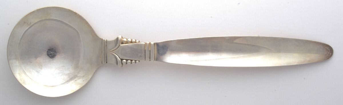 88 (Silverplate) Oversize Solid Salad Serving Spoon by Winthrop-1
