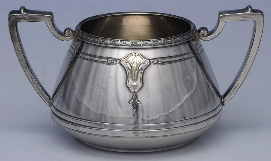 V8620 (Silverplate, Hollowware) Silverplate Mini Open Sugar by Wallace Silver-1