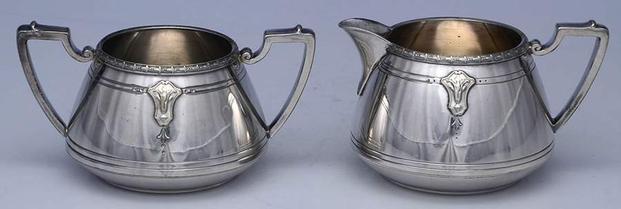 V8620 (Silverplate, Hollowware) Plated Mini Creamer and Open Sugar by Wallace Silver-1