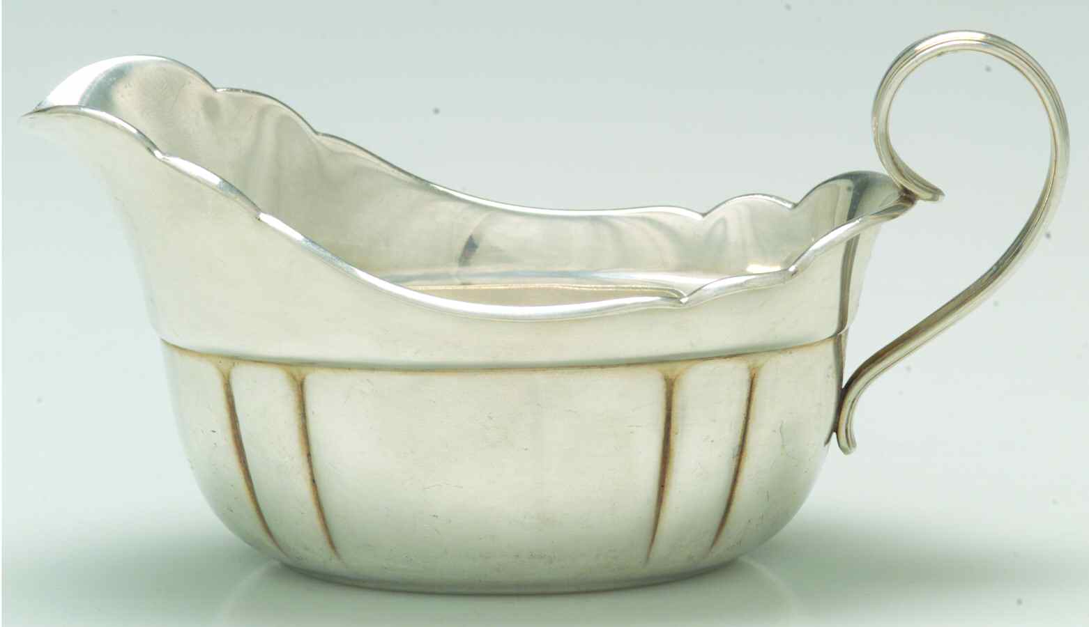 Quincy (Sterling, Hollowware) Sterling Gravy Boat No Underplate by Wallace Silver-1
