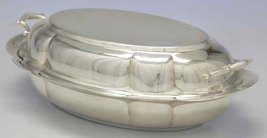Quincy (Sterling, Hollowware) Sterling Double Vegetable by Wallace Silver-1