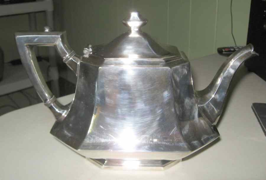3104N (Silverplate, Hollowware) Teapot by Wallace Silver-1