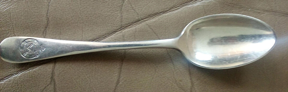 WKL8 (Silverplate) Teaspoon by Walker & Hall-1