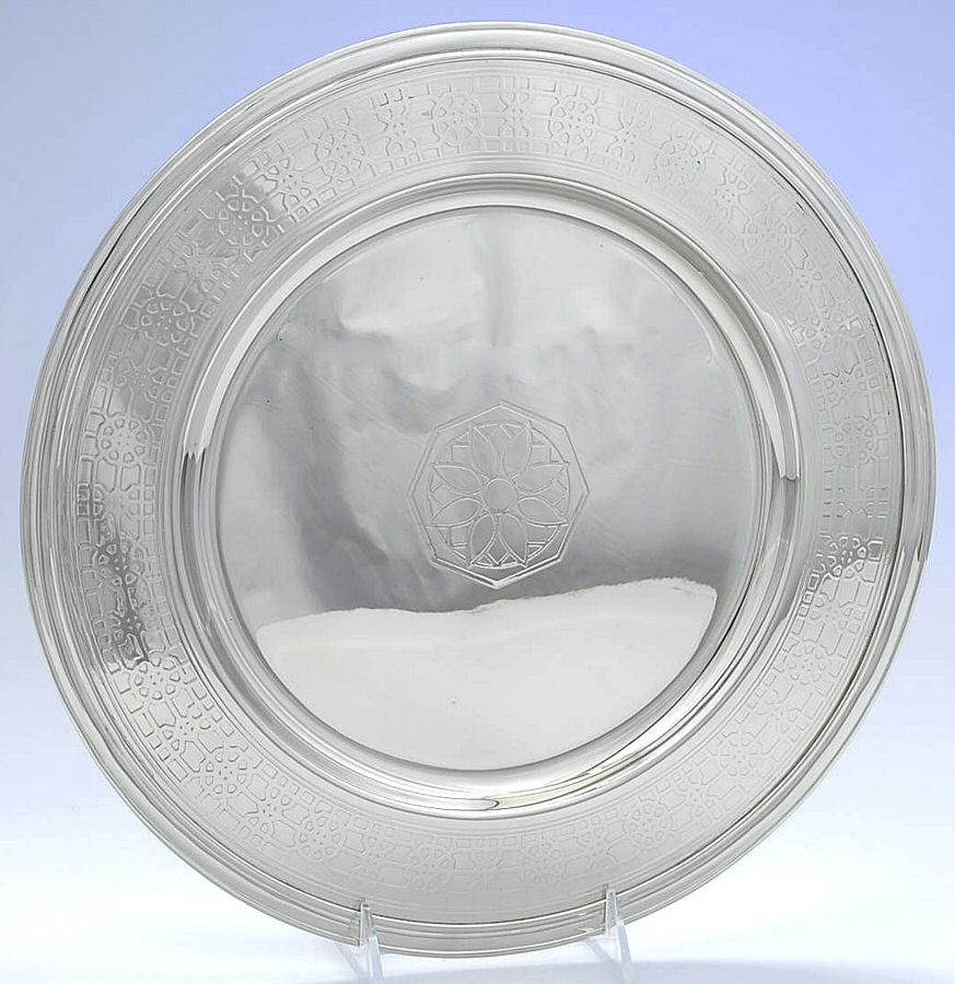Jaipur (Hollowware) 13" Round Tray by Waterford-1