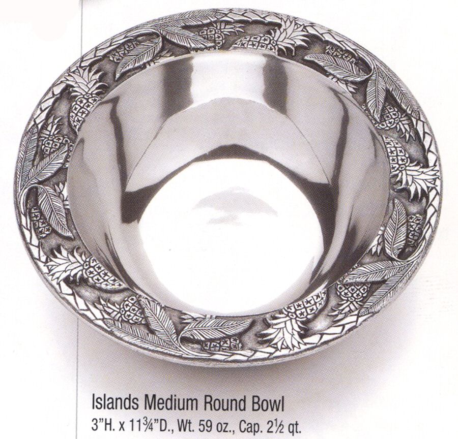 Islands (Armetale, Hollowware) 11" Round Serving Bowl by Wilton Armetale-1