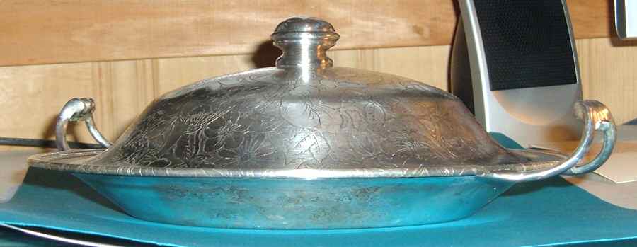 Tapestry (Silverplate, Hollowware) Plated Round Covered Vegetable Bowl by Weidlich Bros Mfg Co-1