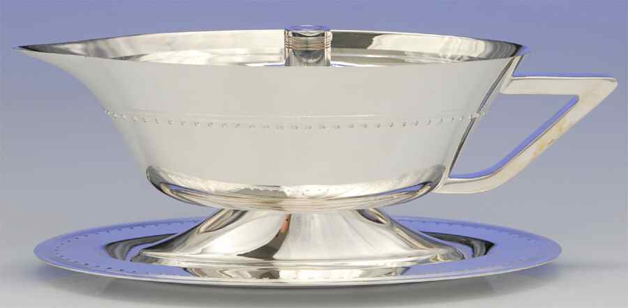 Grosgrain (Silverplate, Hollowware) Gravy Boat and Underplate and Lid by Wedgwood Silver-1