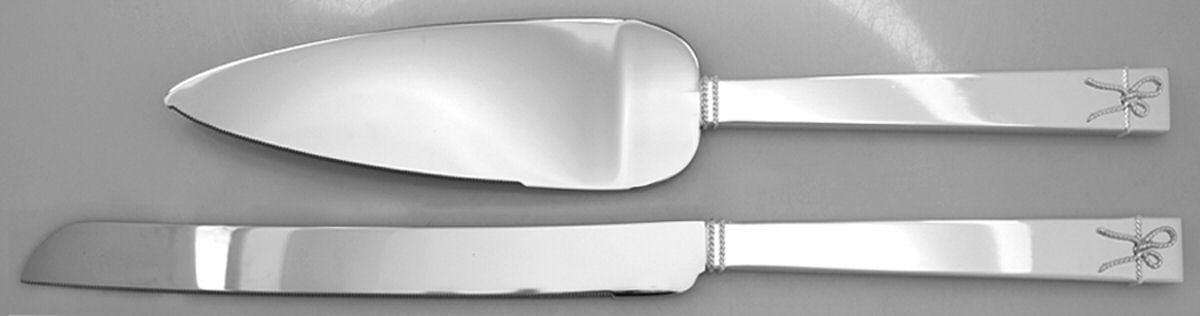 Love Knots (Hollowware) 2 Piece Cake Serving Set (CAKSL & CAKST) by Wedgwood Silver-1