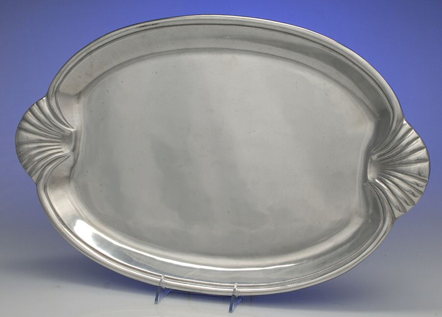 Scallop Handle (Hollowware) Buffet Dish/Tray by Wilton Armetale-1