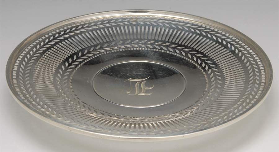 2360-3 (Sterling, Hollowware) 9" Sandwich Plate by Wallace Silver-1