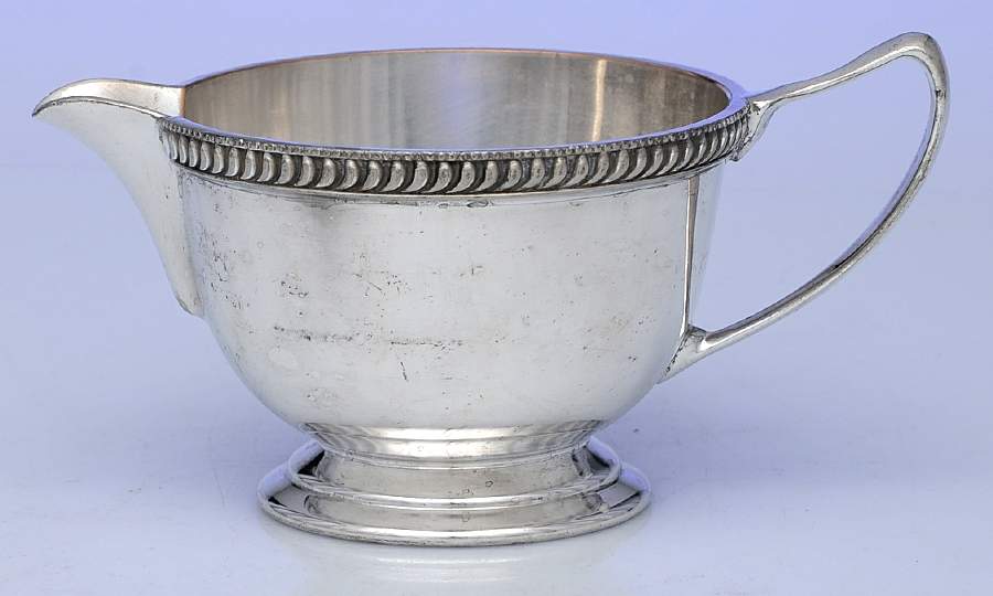 3886 (Silverplate, Hollowware) Mini Creamer by Warwick-1