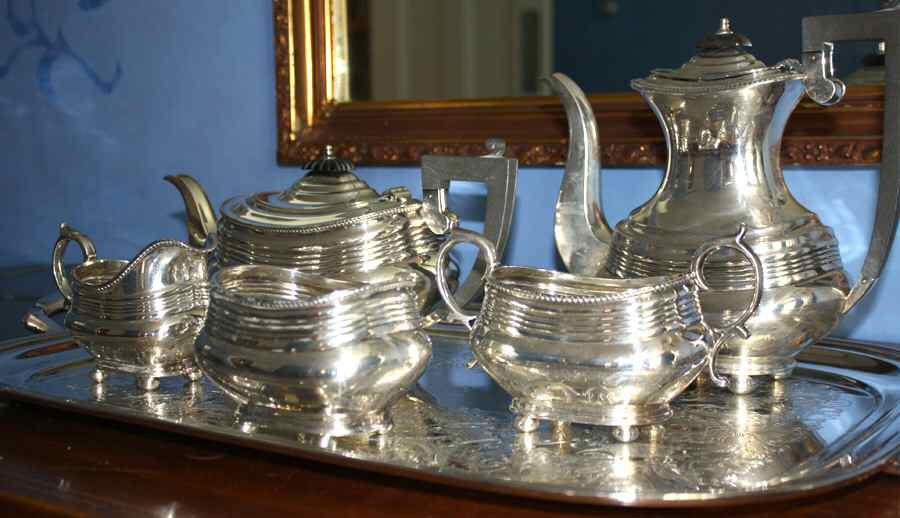 E1708 (Silverplate, Hollowware) Silverplate Coffee Pot by Wallace Silver-1