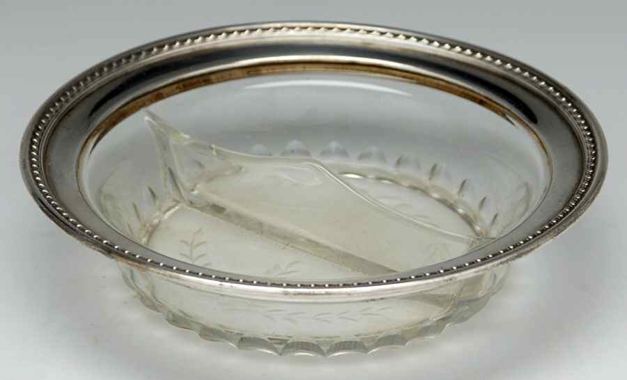 4015 (Sterling, Hollowware) Crystal and Sterling Bon Bon Bowl by Wallace Silver-1
