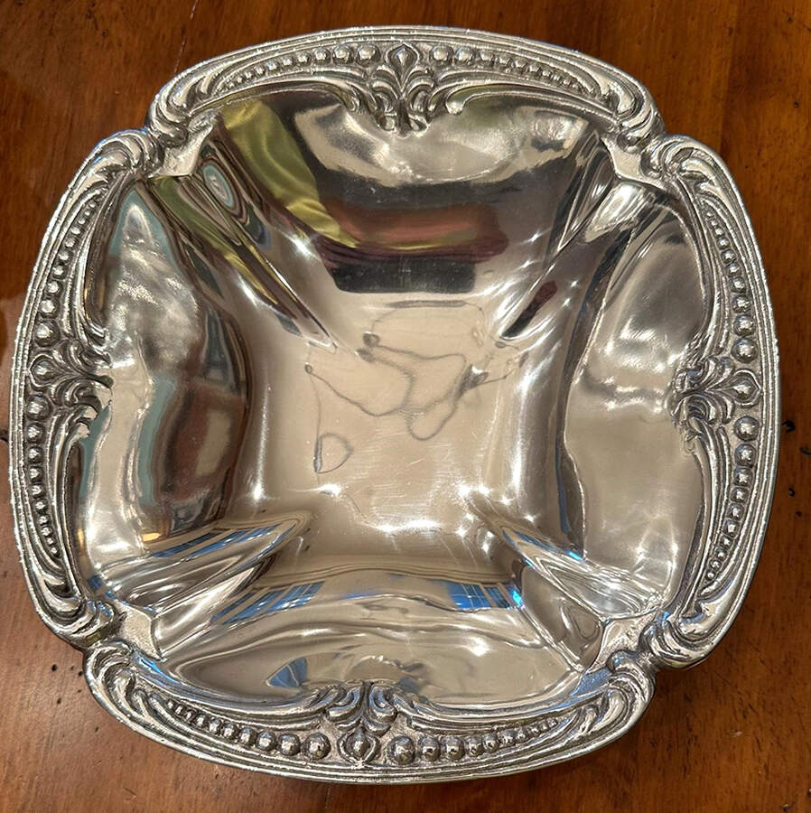 Belle Mont(Armetale, Hollowware) 9" Square Serving Bowl by Wilton Armetale-1